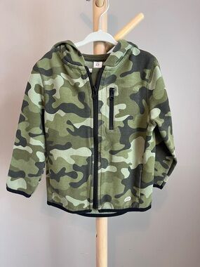 ⭐️⭐️ PICK 5 / $20 Gap Kids' Camo Zip-Up Hoodie Jacket - Green Size 4